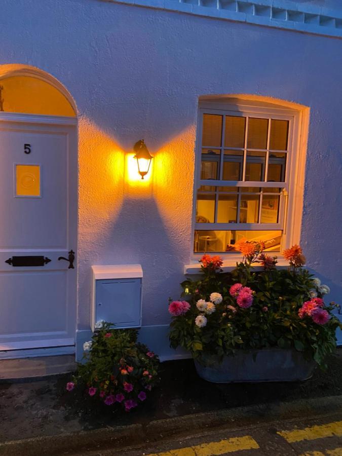 Stylish & Cosy Boutique Townhouse 1 Bedroom, 1 Sofa Bed - Sleeps 4 Christchurch  Exteriör bild